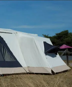 Svefnkálfur í Combi Camp