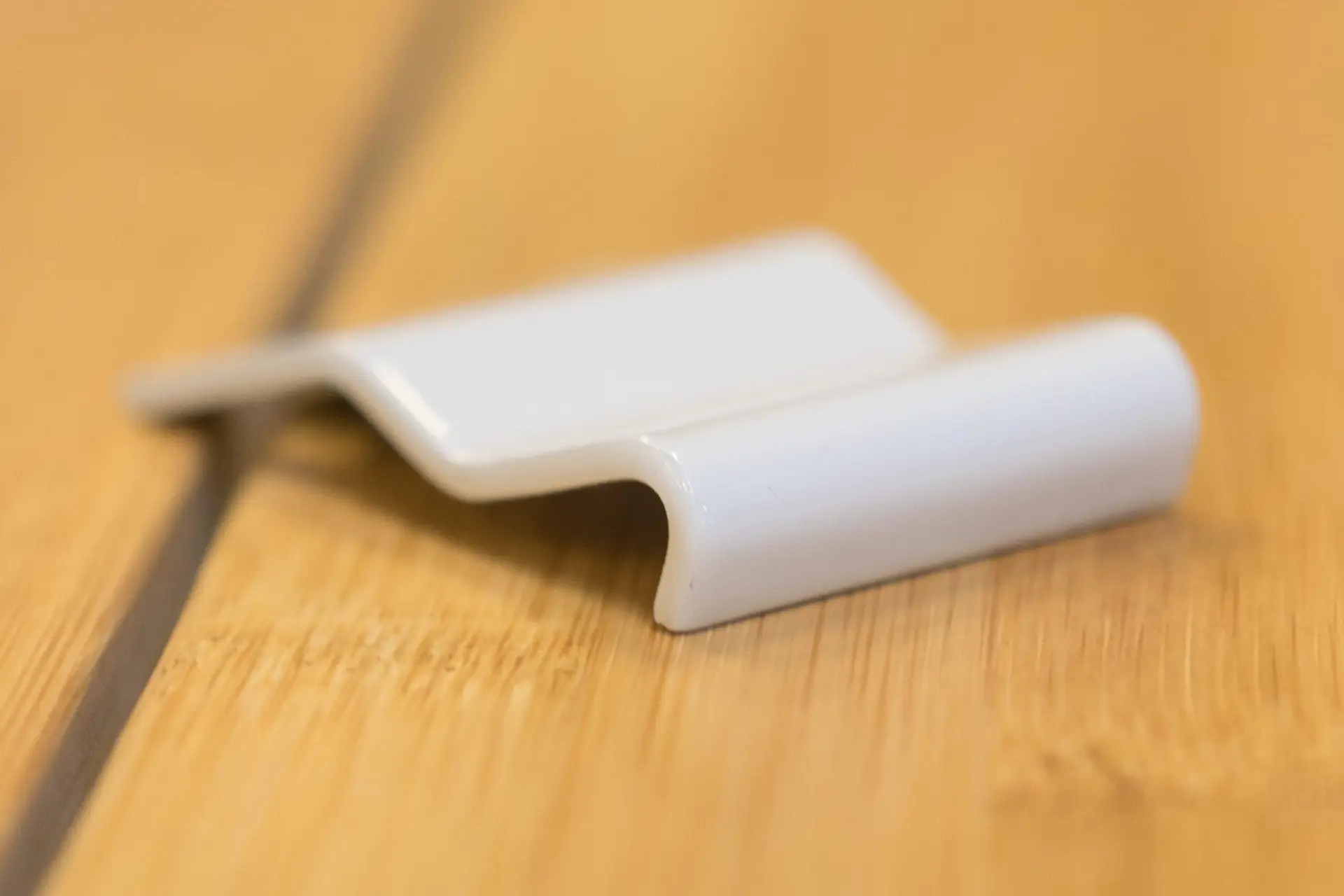 Þakfesting á móti - Hvít. - Image 3