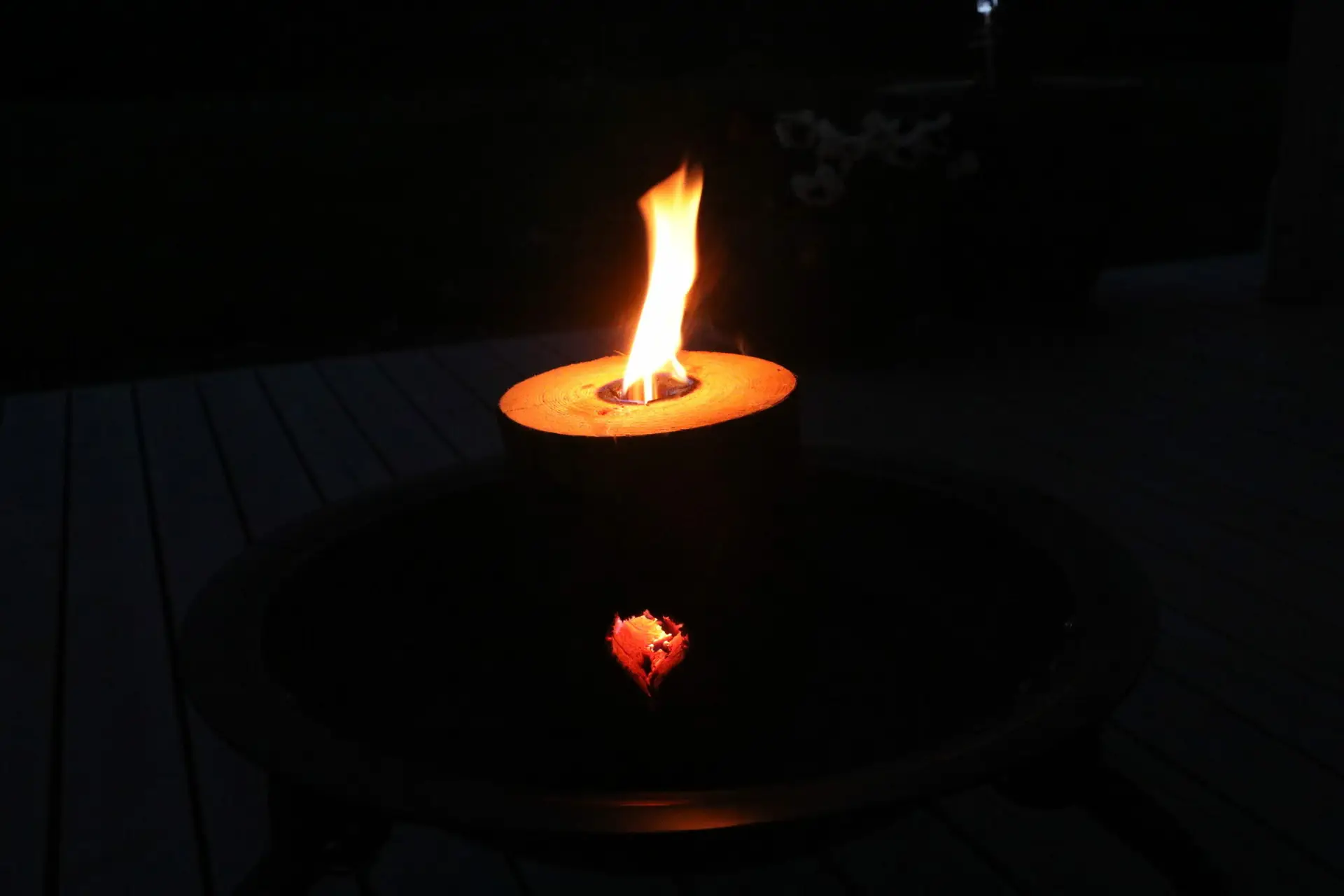 Viðarkubbur með kveik inní 20x15cm - Image 3