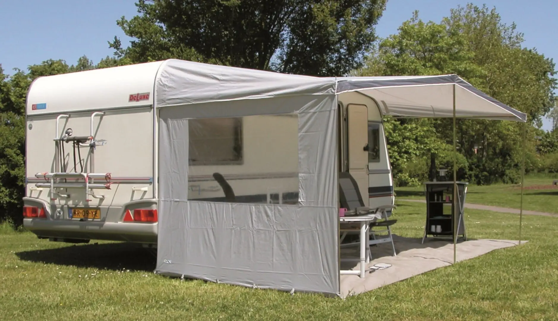 Hlið f.beina Markísu m/glugga Eurotrail