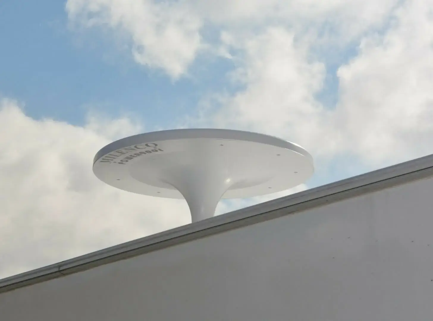 Loftnetshattur Milenco - Image 2