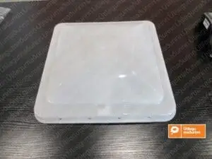 Topplúga Rockwood 33,5x33,5 cm.